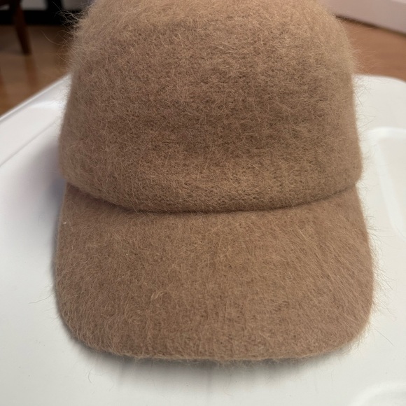 Angora cap - Picture 2 of 5